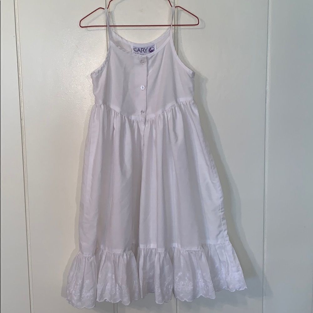 Vtg 70s polyester/cotton embroidered petticoat